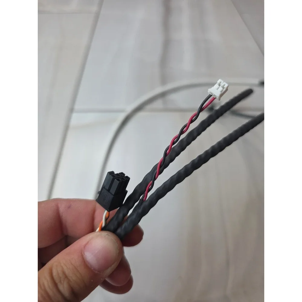 Multi-Pin Electronic Wiring Harness with 6-Pin Molex and‎ 2-Pin Connectors F2